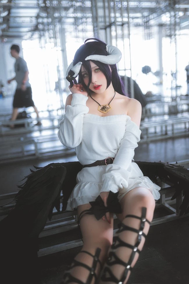 《不死者之王》雅兒貝德高質量Cosplay[CN：暮歌] [10P]