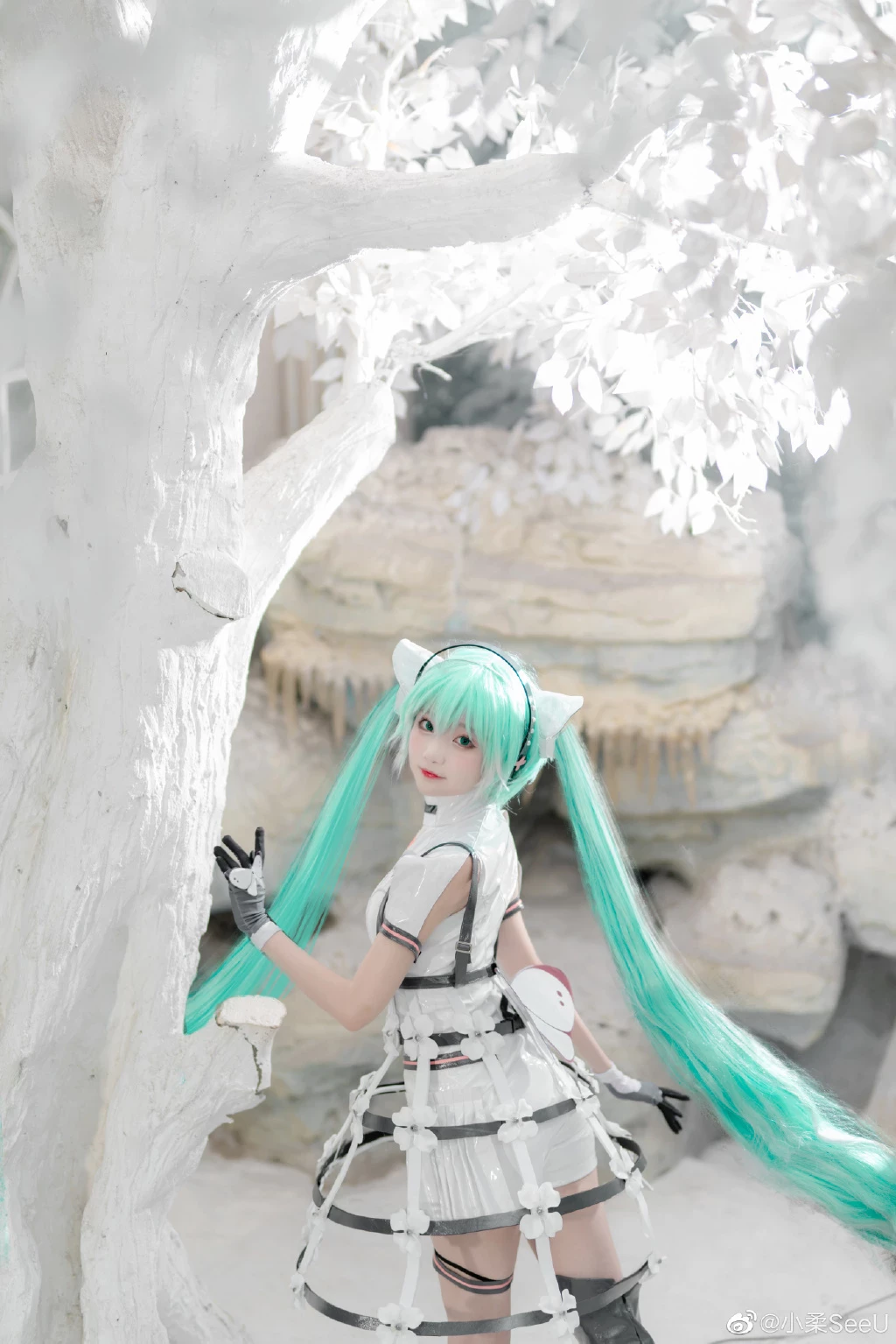 初音未來SEGA音游鳥籠ver.cos 初音ミク MIKU @小柔SeeU [11P]