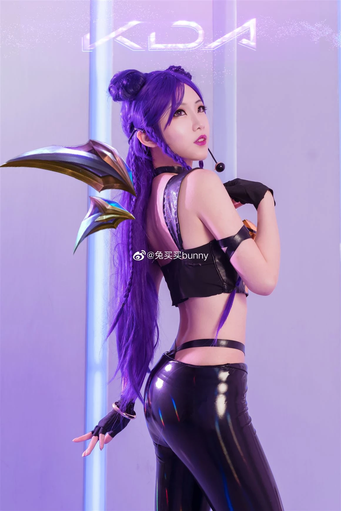 兔買買bunny：英雄聯盟kda女團卡薩Cosplay圖片分享 [9P]