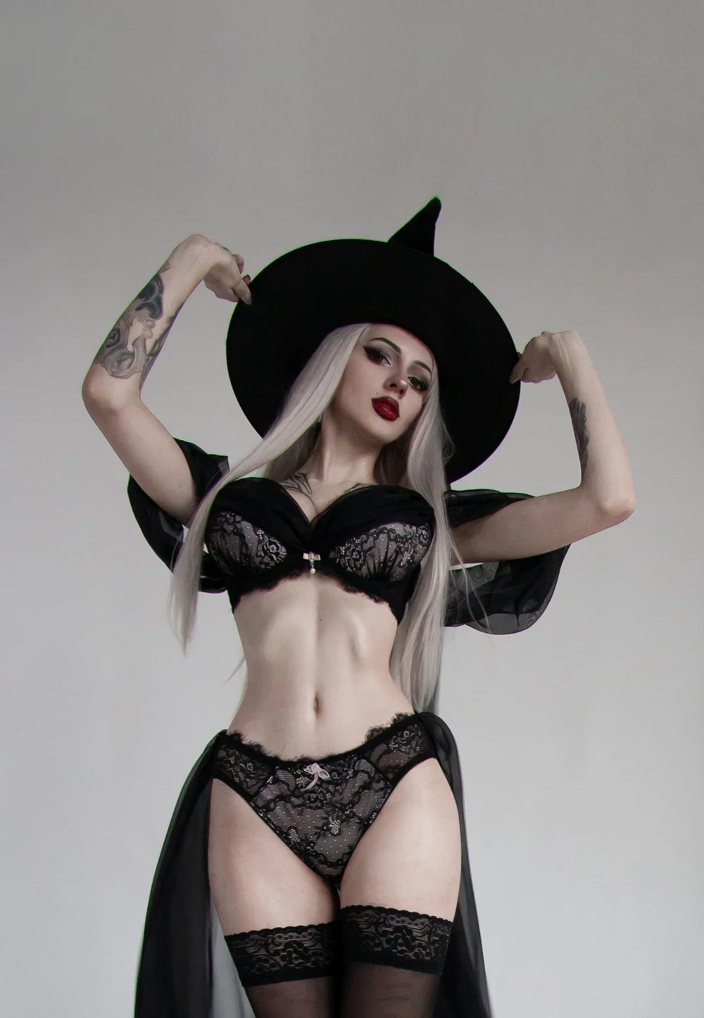 Alin Ma Xenon_ne - Halloween Witch