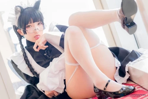 [臺灣COSER：小丁Ding]小丁こまち 台灣コスプレイヤー 貓メイドエロ畫像 [33P]