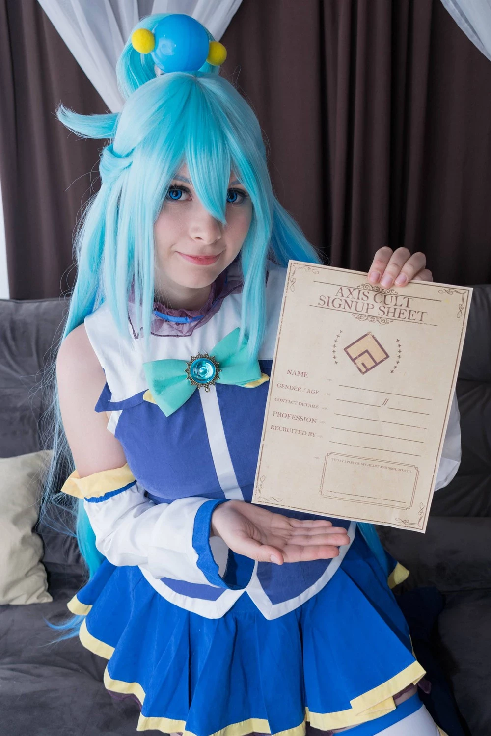 Miih Cosplay - Aqua