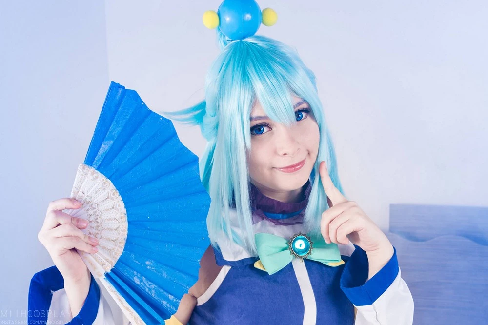 Miih Cosplay - Aqua