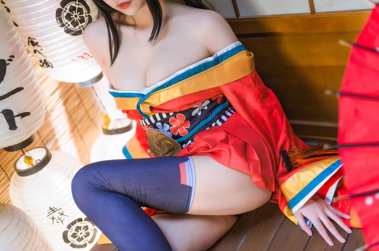 Momoko葵葵 大鳳之和服