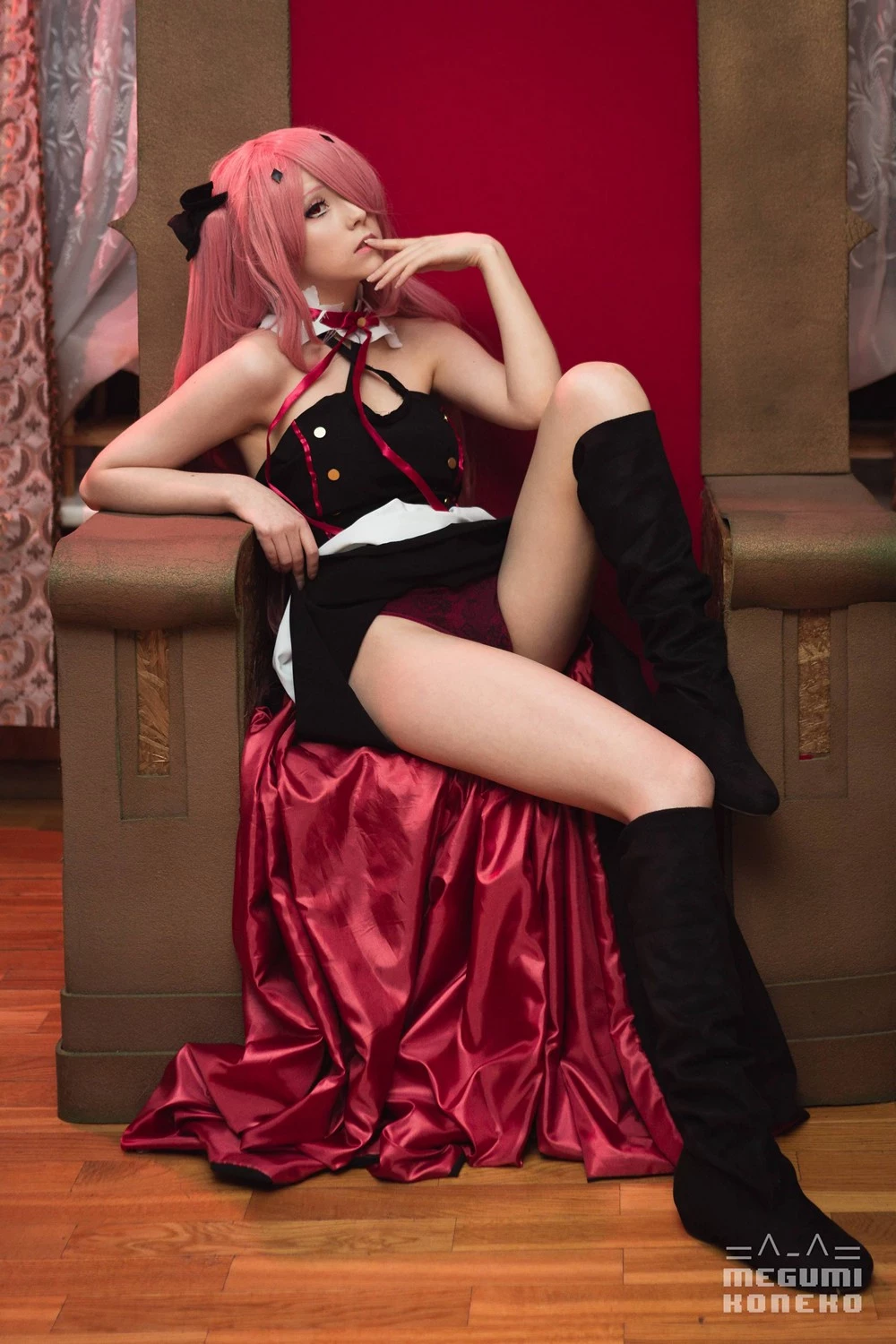 Megumi Koneko - Krul Tepes