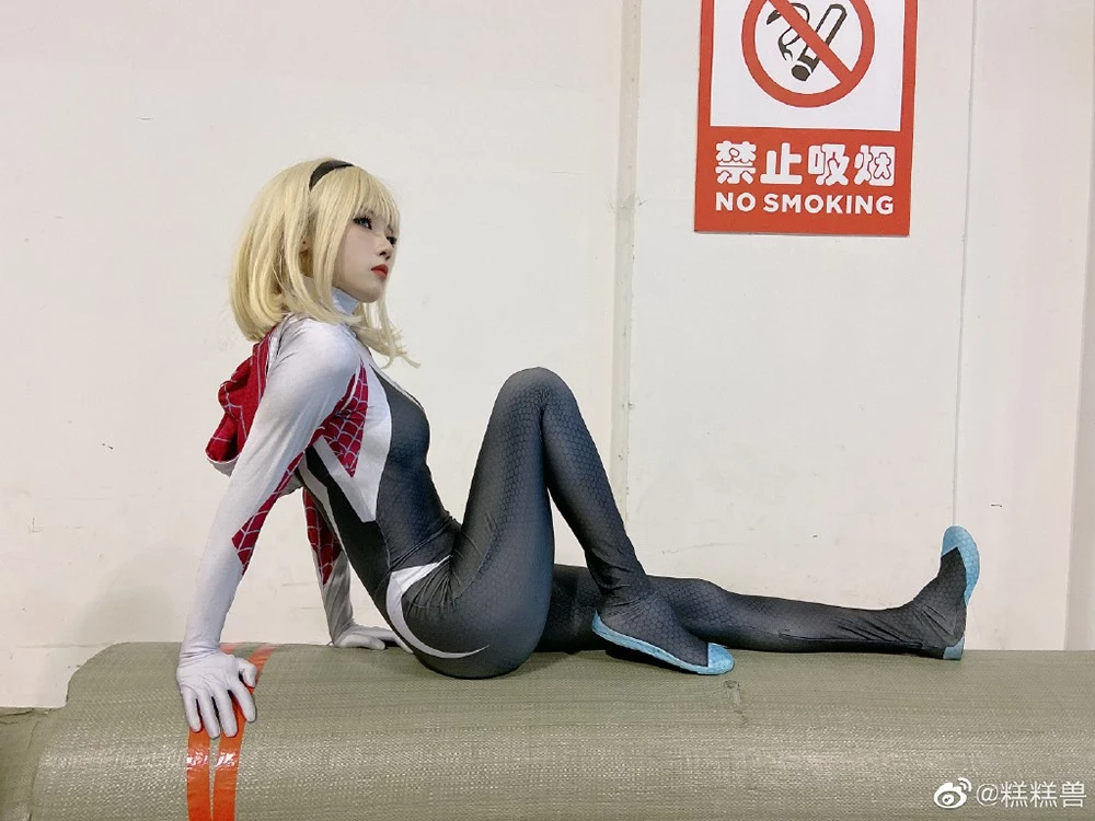 糕糕獸---spider-gwen