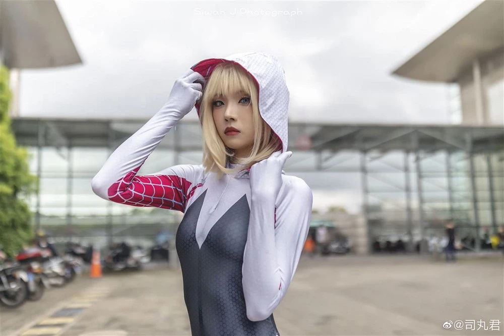 糕糕獸---spider-gwen