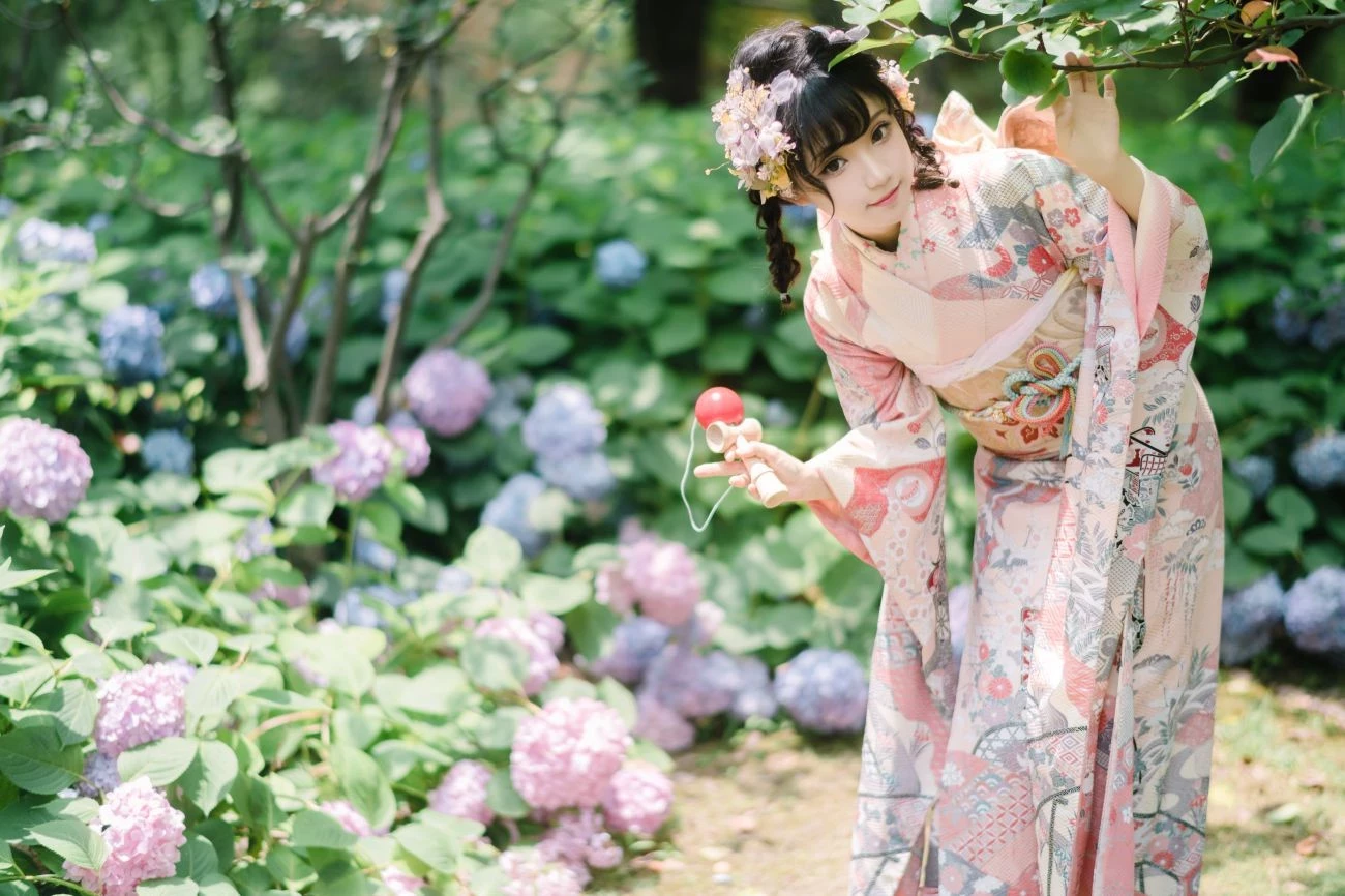 花柒Hana 繡球花和服