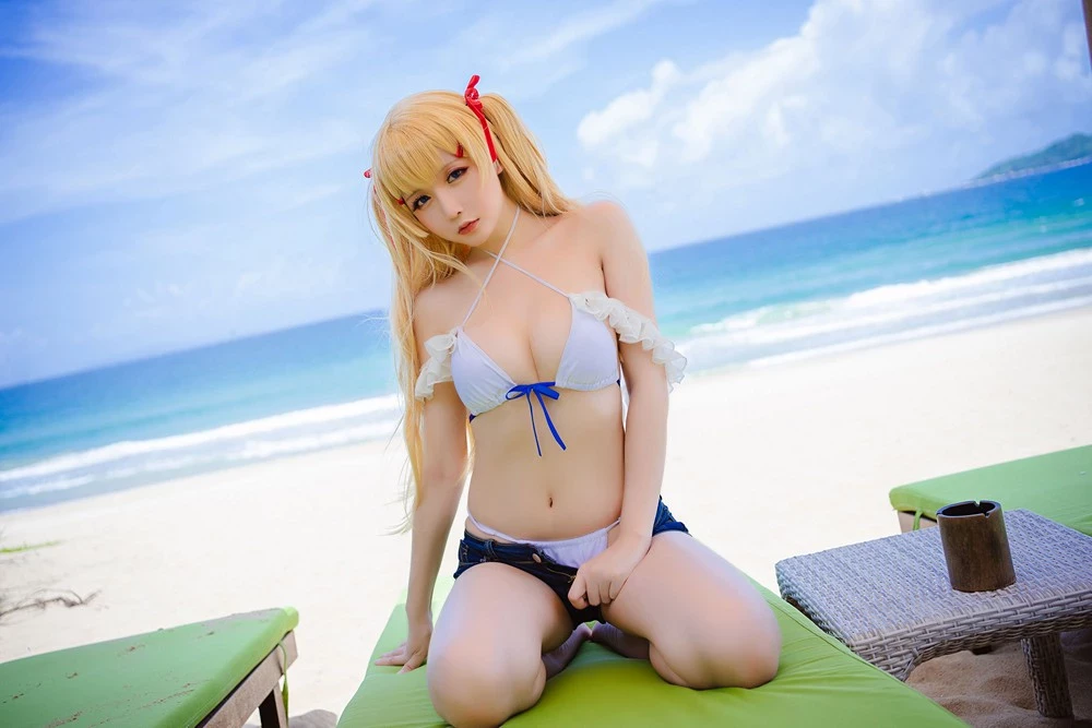 星之遲遲 Sussex Bikini