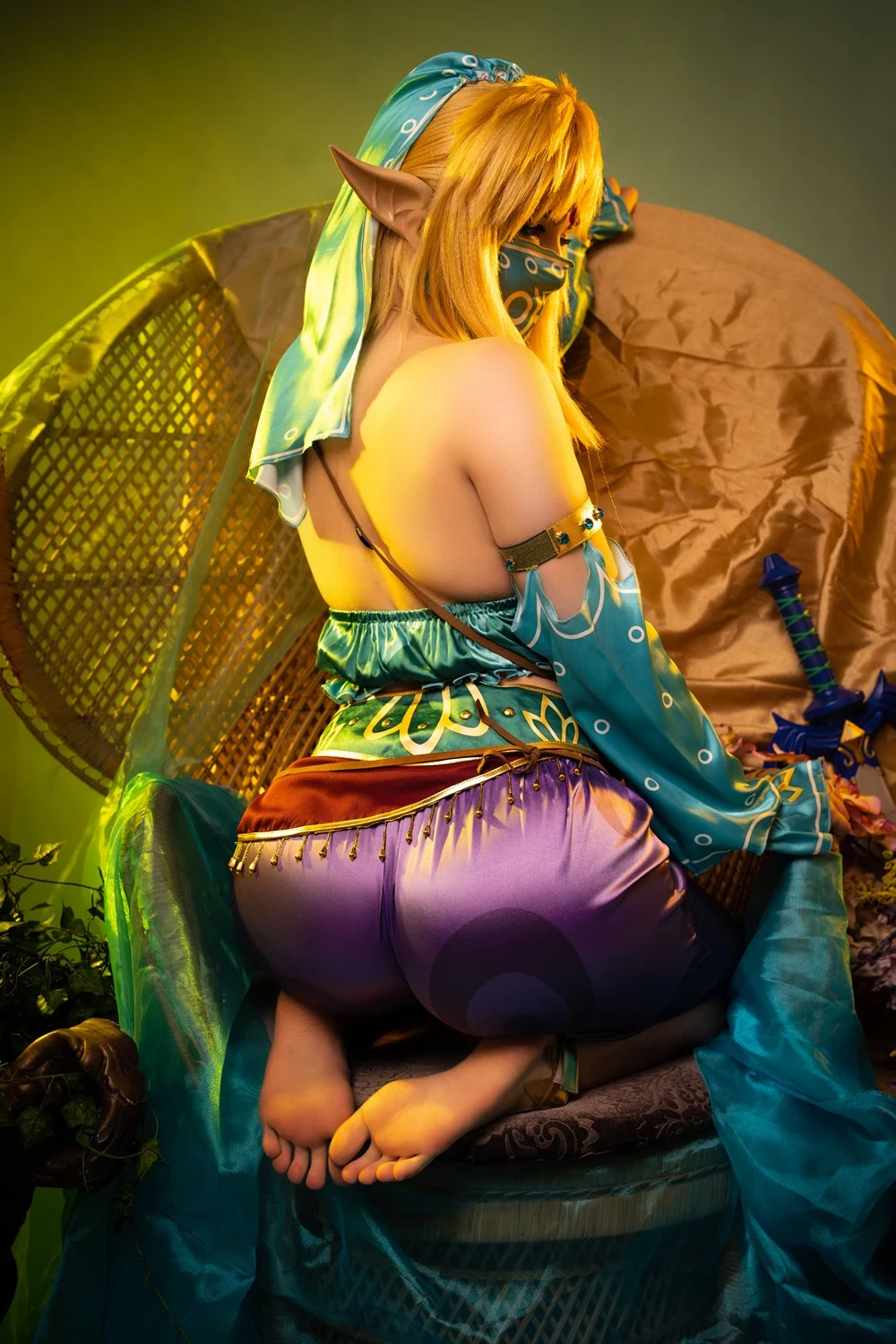 Akemi101xoxo - Gerudo Link