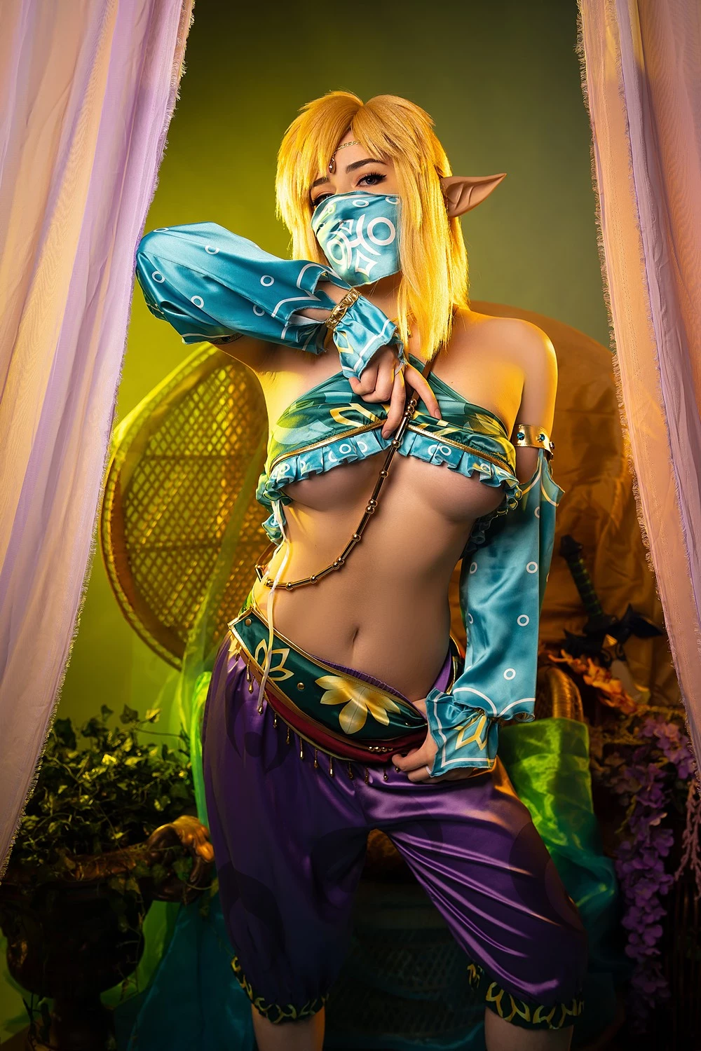 Akemi101xoxo - Gerudo Link