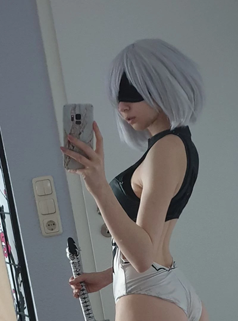 Bibi Nyan - 2B