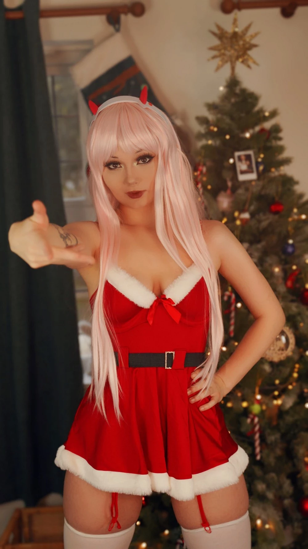 [Cosplay] Pixiecat - Zero Two Christmas [31 December 2021]