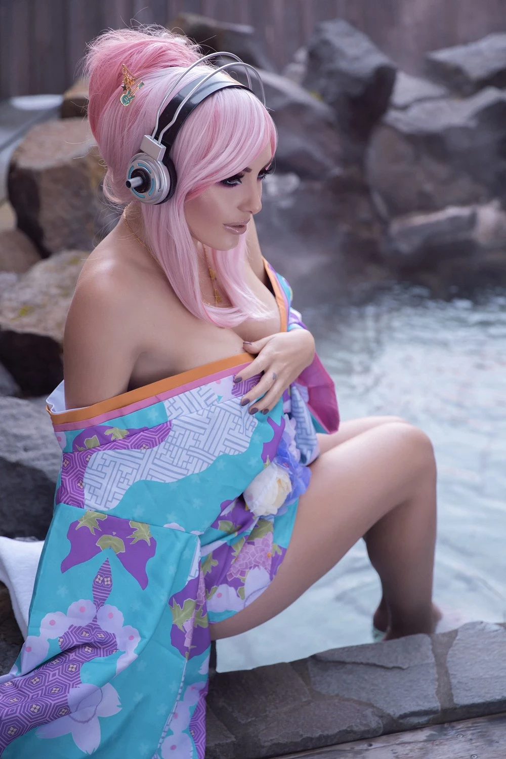 JNigri Super Sonico すーぱーそに子 Nico-Chan -Onsen Cosplay