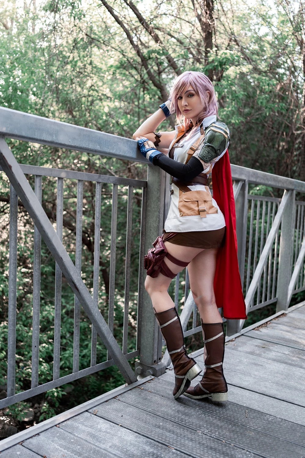 Luxlo Cosplay - Lightning