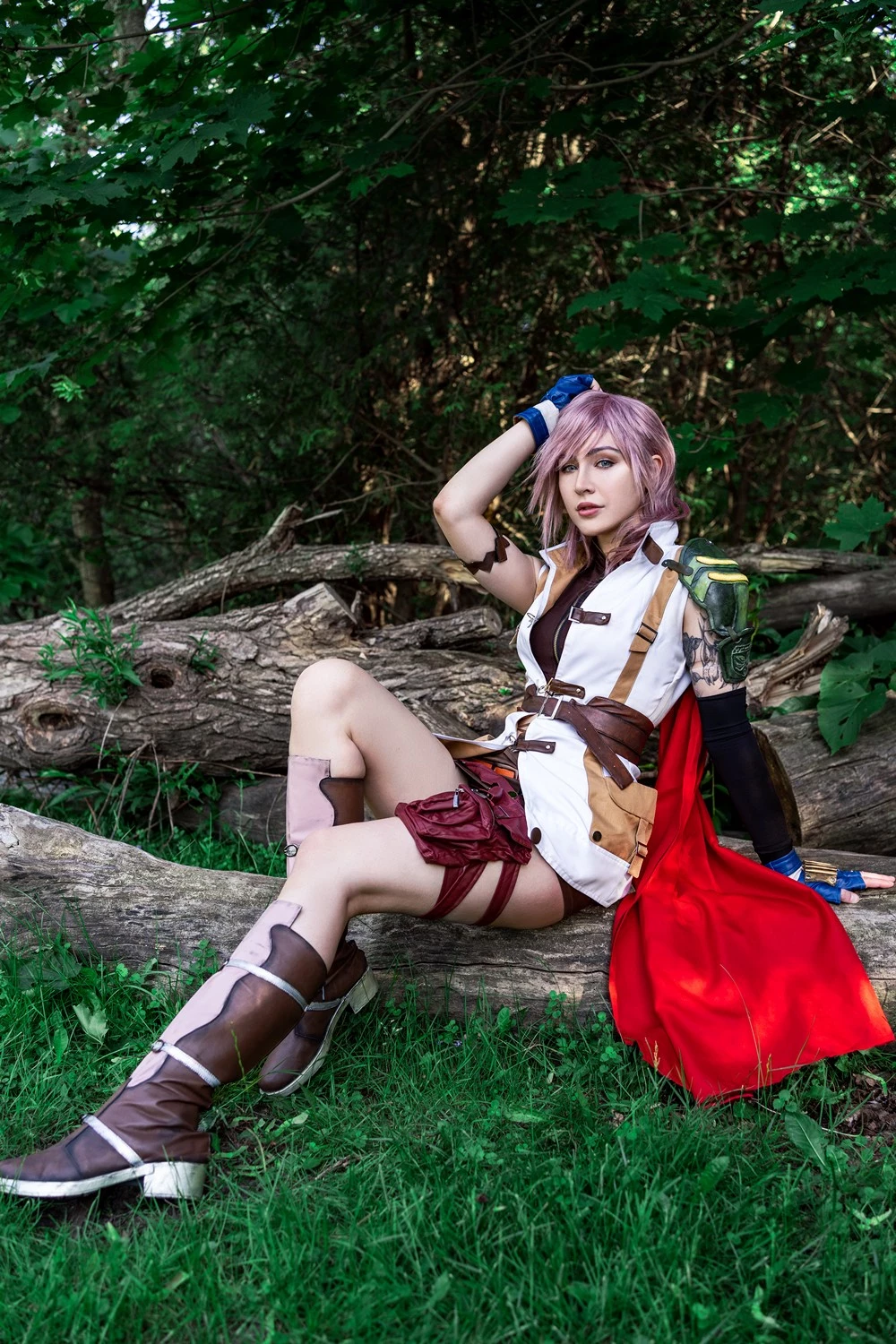 Luxlo Cosplay - Lightning