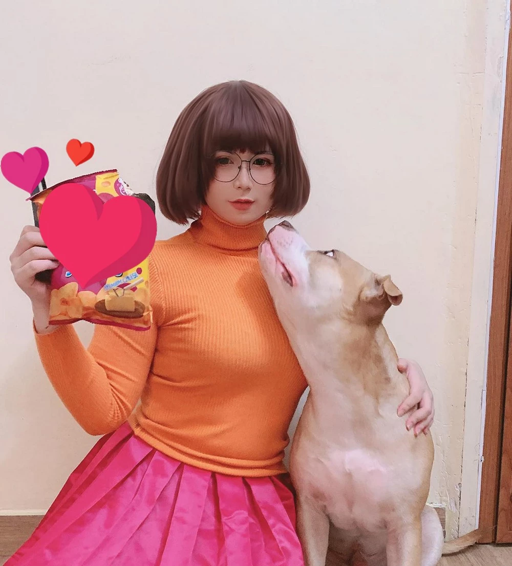 UyUy - Velma