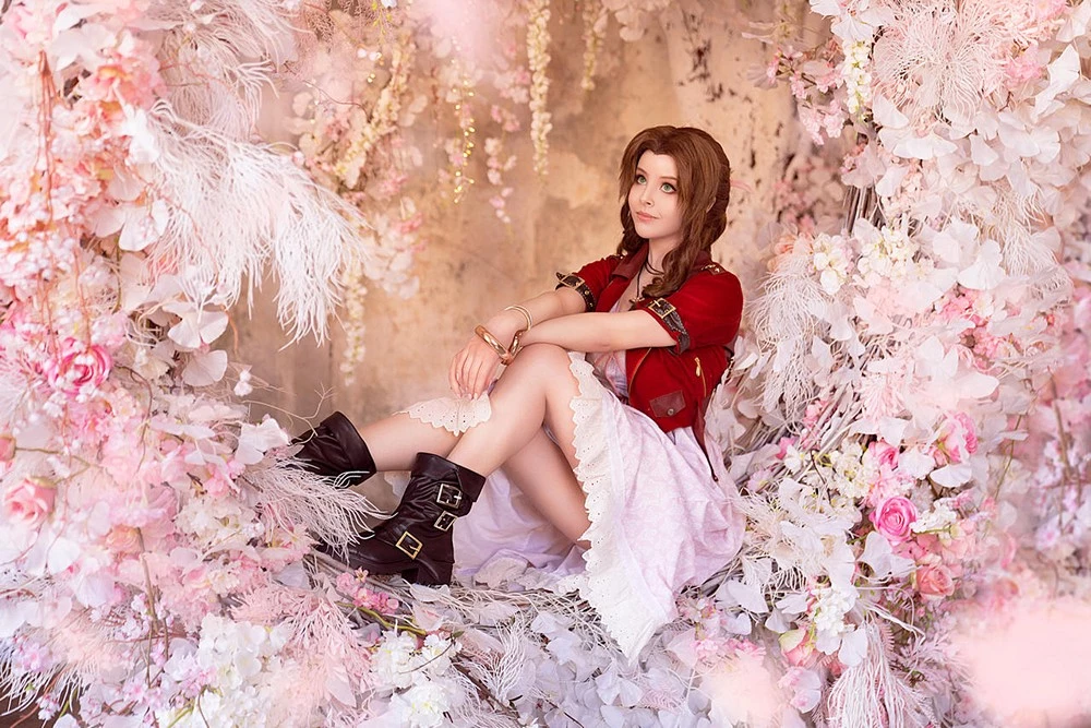 Disharmonica - Aerith Cosplay [Final Fantasy 7]