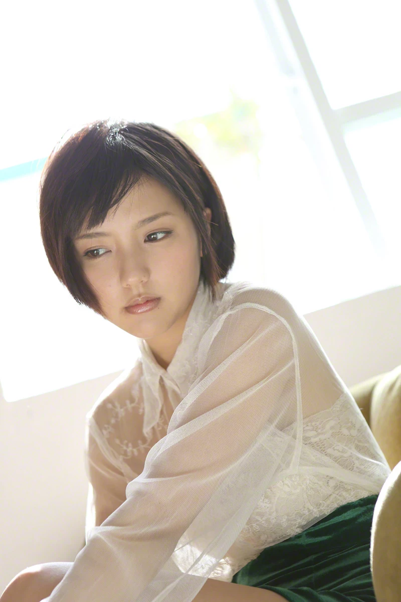 117 Erina Mano 真野恵里菜 2