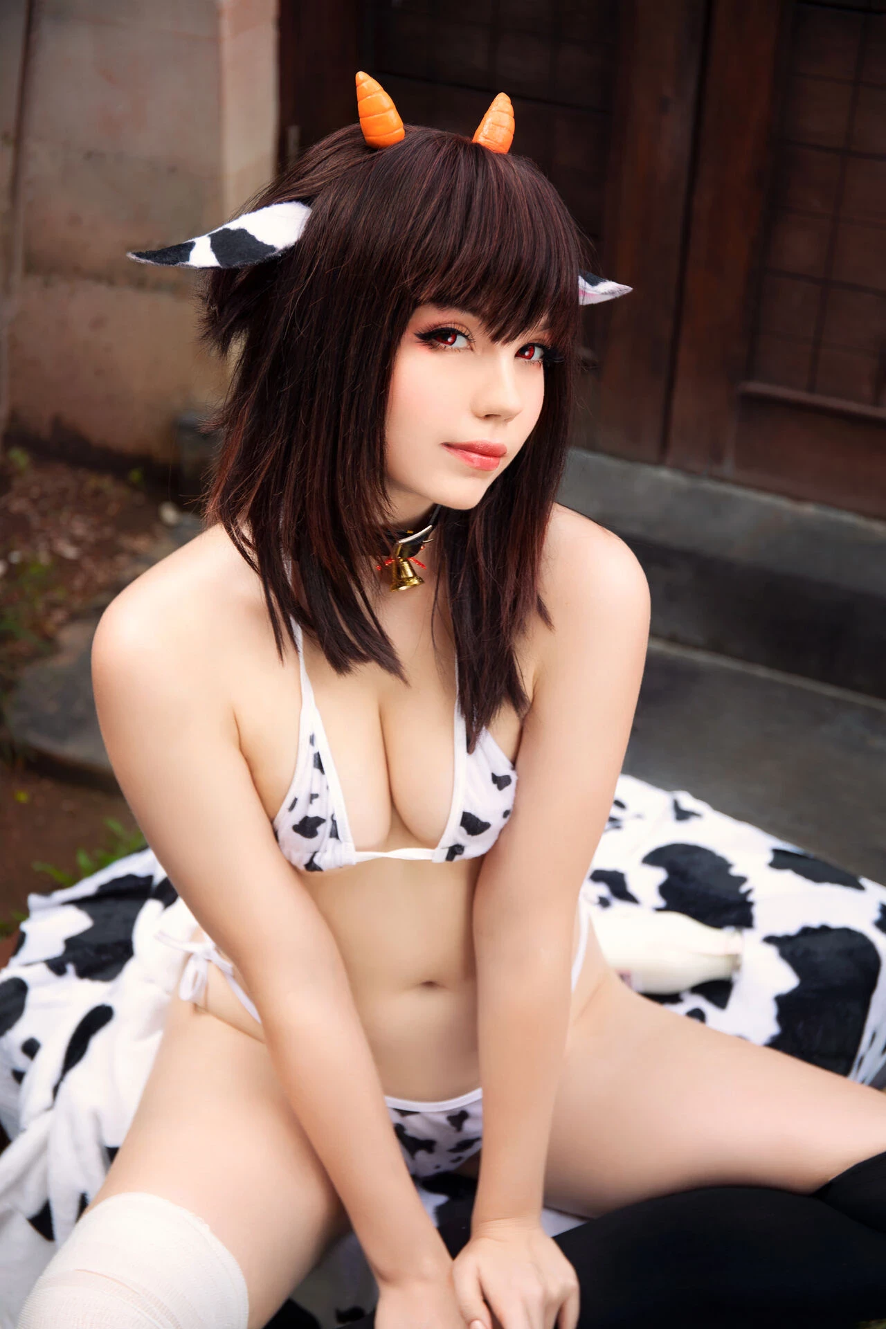 Caticornplay - Megumin Cow