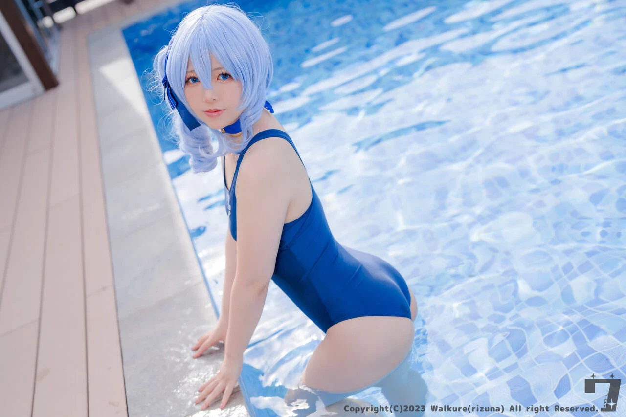 Rizuna - Hoshimachi Suisei school swimsuit