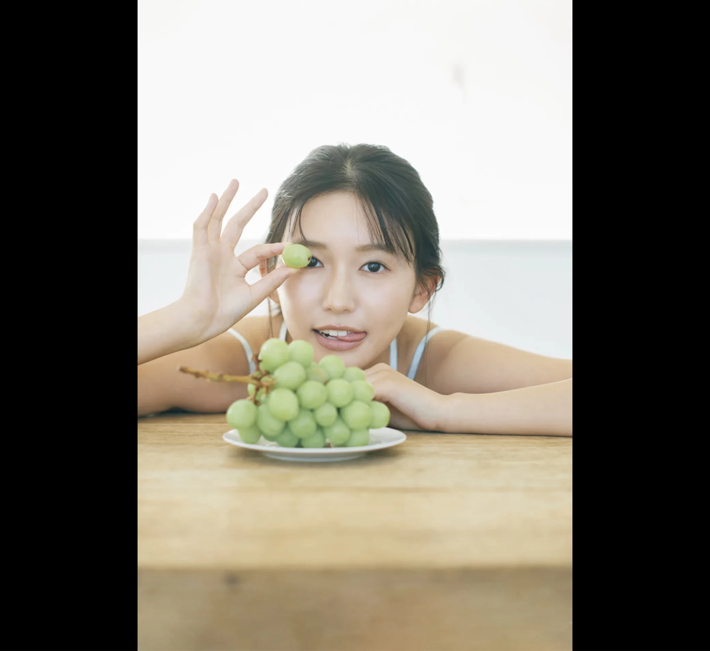 志田音々[Photobook] 2024.05.09 [デジタル限定 YJ PHOTO BOOK]写真集“ねねとまるまる。” [375P]