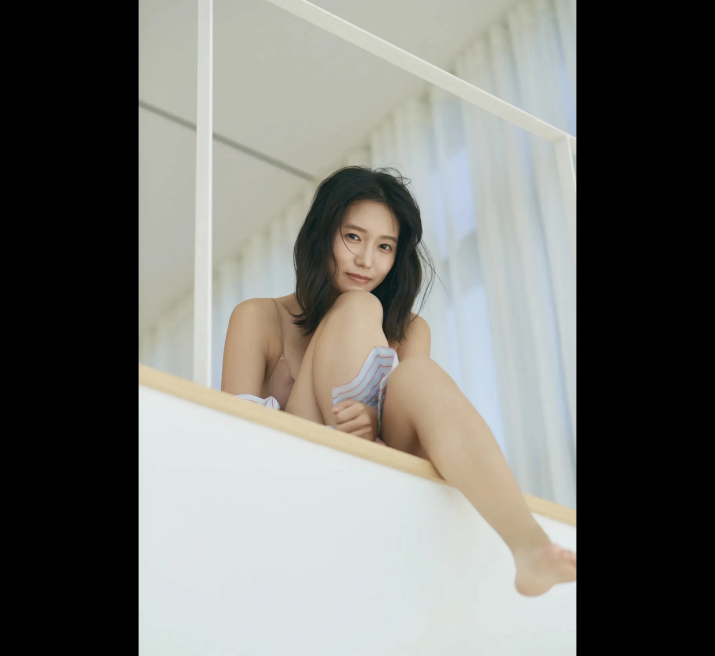 志田音々[Photobook] 2024.05.09 [デジタル限定 YJ PHOTO BOOK]写真集“ねねとまるまる。” [375P]