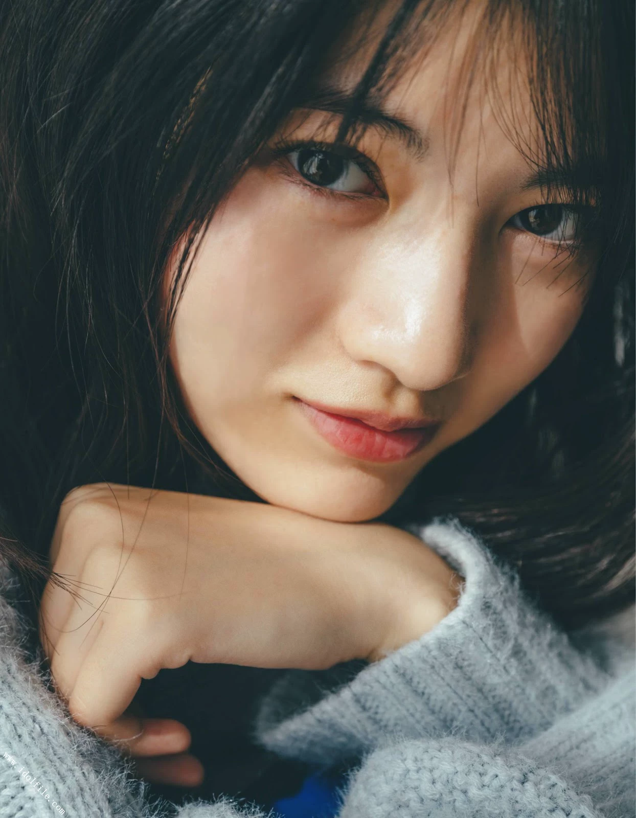 志田音々[Photobook] 2024.05.09 [デジタル限定 YJ PHOTO BOOK]写真集“ねねとまるまる。” [375P]